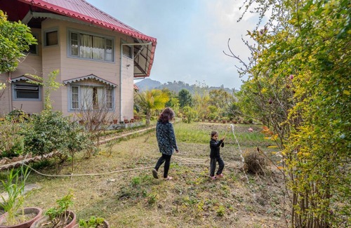 Bhimtal Villa | SaffronStays Casa Octavia