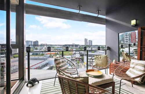 Newstead Apartment | 'Sage Bloom' Elegant Newstead Stay with Shared Pool