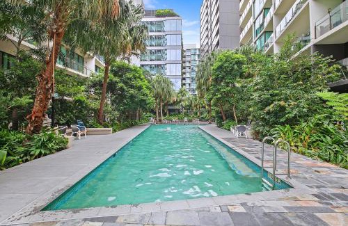 Newstead Apartment | 'Sage Bloom' Elegant Newstead Stay with Shared Pool