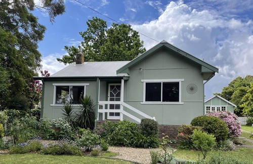 Bundanoon House | Sage Cottage - A Perfect Place to Revive and Enjoy Morton National Park