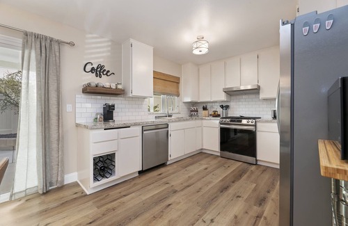 Temecula House | Sage House - Old Town Temecula