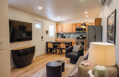 South Broadway Apartment | "Sage Suite" @ ArnoTriplex! Hot Tub+Pet Friendly!