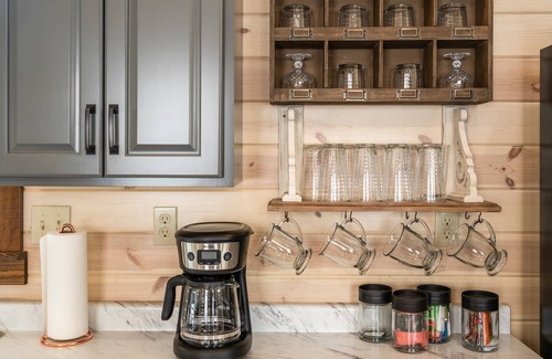 Big Timber Cabin | Sagebrush - Log cabin secluded in a mountain canyon in the Crazy Mountains