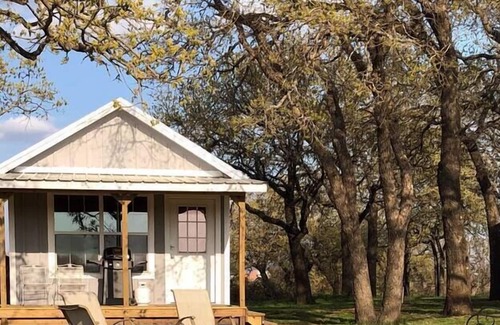 Rosston Cabin | SageBrush Luxurious Tiny Home Brand New!