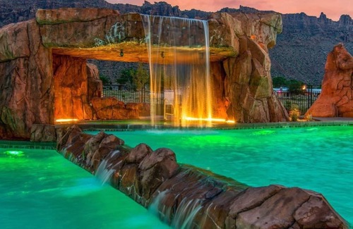 Moab South Valley Condo | SageCreek E7 "BalancedRock Retreat" - Amazing Pool