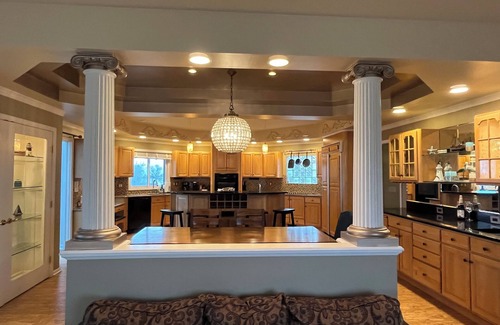 Mears House | Sahara Oasis Retreat