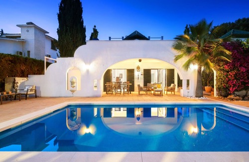 Artola Villa | Sahara Villa