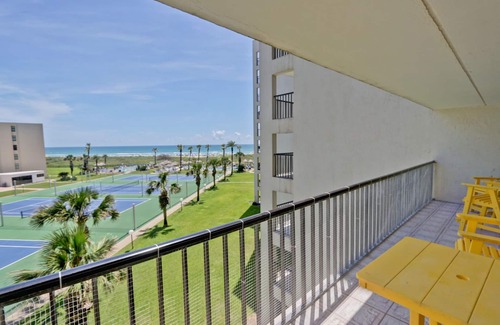 South Padre Island Condo | Saida Resort 3 Bedroom with Million Dollar Views!