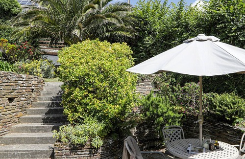 St. Mawes Cottage | Sail Loft - a real gem of a property set in the heart of St Mawes but in a quiet position!