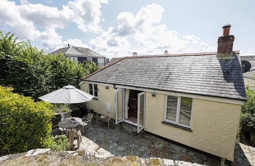 St. Mawes Cottage | Sail Loft - a real gem of a property set in the heart of St Mawes but in a quiet position!