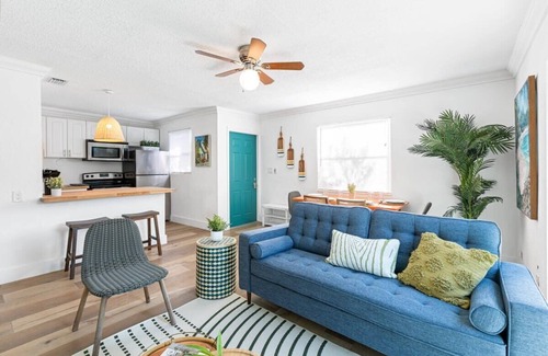 Sailboat Bend Condo | Sailboat Bend - 811 Apartment 4