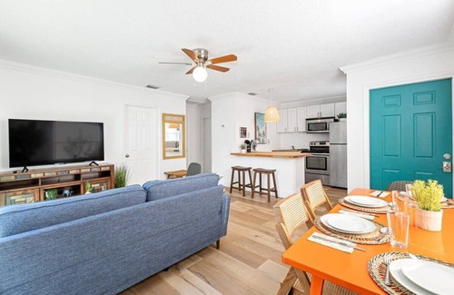 Sailboat Bend Condo | Sailboat Bend - 811 Apartment 4