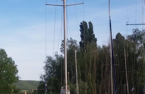 Contrada Castello Boat Rental | Sailboat of 11.50 at Lake Trasimeno
