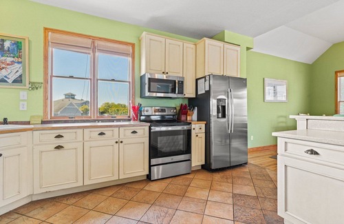 Manteo House | Sailfish Point 1 - Large Canal-Front Home