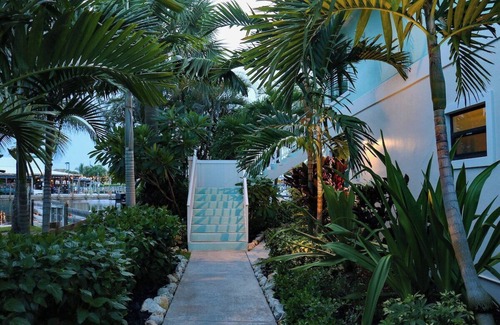 Stuart Apartment | Sailfish Suites 2 - pet friendly & waterfront!