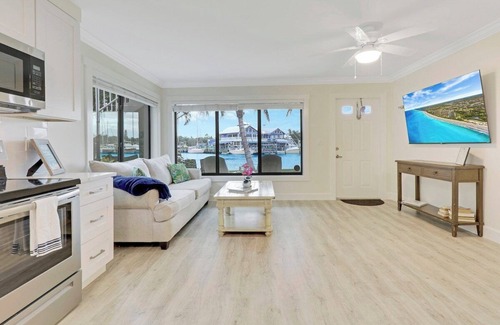 Stuart Apartment | Sailfish Suites 6 - pet friendly, waterfront!