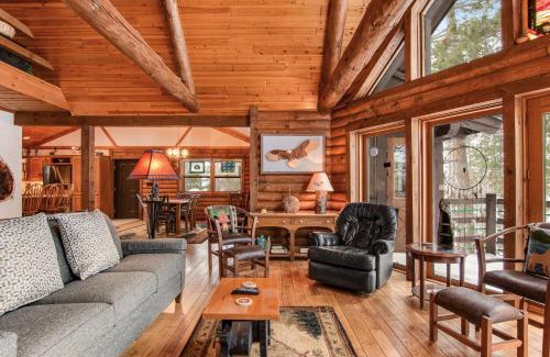 Eagle River House | Sailor's Point Lodge