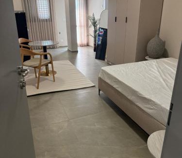 Ashdod Apartment | Sailors Hotel