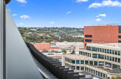 Frankston Apartment | Sails by the Bay - Ocean Views - Wi-Fi - Netflix