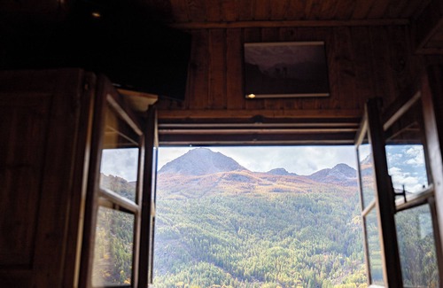 Saint-Chaffrey Ski Chalet | Saint Chaffrey: House with character ideally located