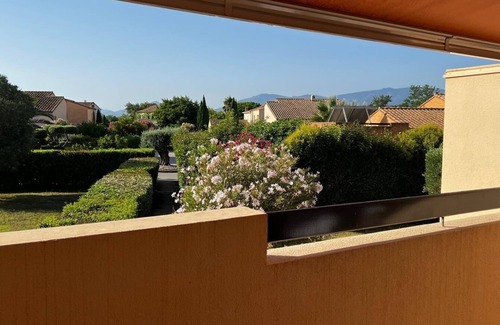 Saint-Cyprien Plage Apartment | Saint Cyprien, Beautiful, Fully renovated 2-bedroom Apt with WiFi, AC, Pool.