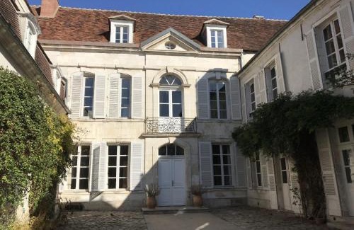 Auxerre Bed & Breakfast | Saint-Eusèbe Mansion - Hôtel Particulier St-Eusèbe