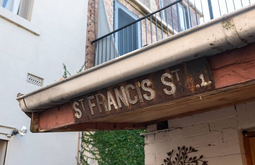 Fitzroy House | Saint Francis in Fitzroy