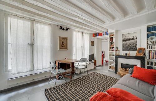 Saint-Thomas-d'Aquin Apartment | Saint Germain dès Pres Paris VI° - Unit 003