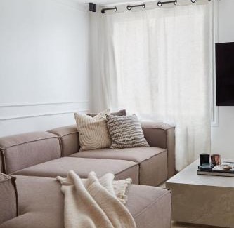 Quartier de la Place-Vendome Apartment | Saint-Honoré - Vendôme - Luxury Designer Flat