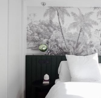 Quartier de la Place-Vendome Apartment | Saint-Honoré - Vendôme - Luxury Designer Flat