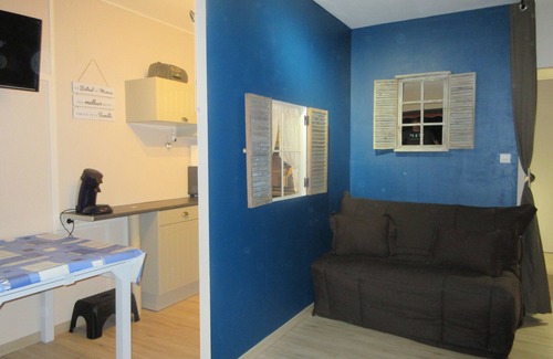 Saint-Jean-de-Monts Apartment | Saint Jean de Monts * Sea front * Direct access to the beach