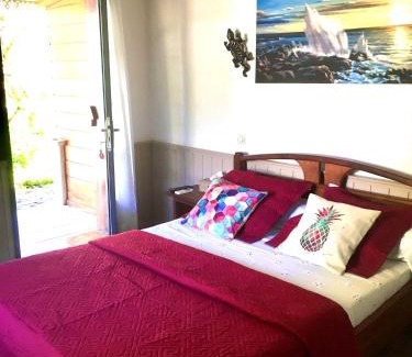Piton Saint-Leu Bed & Breakfast | Saint Leu - Chambre 3 épis avec PDJ piscine en pleine nature vue mer - Bardzour