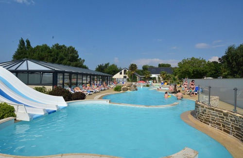 Dinard Apartment | Saint-Lunaire apartment near shopping beaches