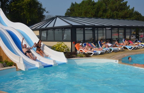 Dinard Apartment | Saint-Lunaire apartment near shopping beaches