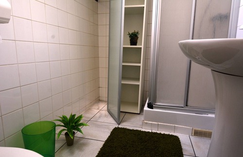 Dinard Apartment | Saint-Lunaire apartment near shopping beaches