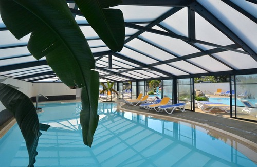 Dinard Apartment | Saint-Lunaire apartment near shopping beaches