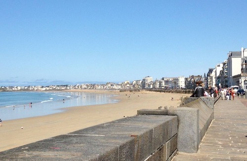 Saint-Pere Apartment | Saint Malo Agglomeration. 10 mins from the beaches