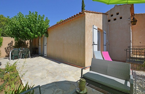 Saint-Maximin House | Saint-Maximin: Pool & Peace