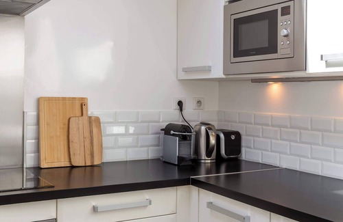 Saint-Germain-des-Pres Apartment | Saint Pères Summary: