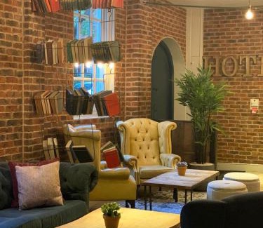 Birmingham City Centre Hotel | Saint Pauls House