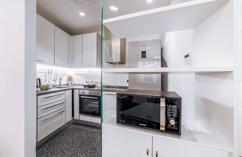 Quartiere XIII Aurelio Apartment | Saint Peter House Station Deluxe