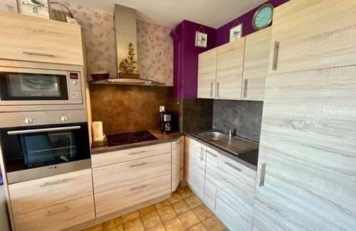 Saint-Pierre-Quiberon Apartment | Saint-Pierre-Quiberon - 1BR Apt 28m² - 4 Guests - Enclosed Garden - Pets Allowed