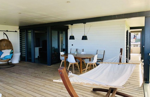 Centre-Ville Apartment | Saint Pierre Centre, Grand Appartement Vaste Terrasse Avec vue