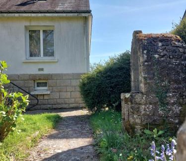 Sainte-Anne-d'Auray Apartment | Sainte-Anne - Maison - Wifi - Parking