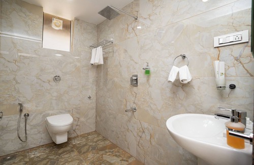 Calangute Hotel | Sairaj Beach Resort