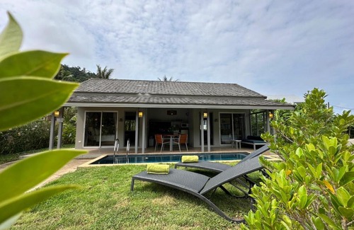 Ban Sakhu Villa | Sakoo Valley Naithon Beach