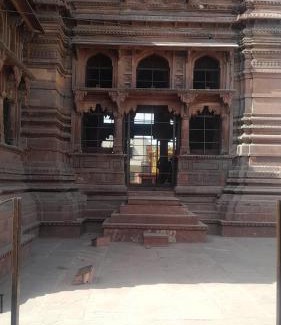 Vrindavan Bed & Breakfast | Sakshi Gopal