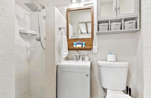 St. Pete Beach Apartment | Sala Suites #1, Studio, Beach Equipment, Walk to Upham Beach, Restaurants & Nightlife! Fall Promos - Pets Stay Free!