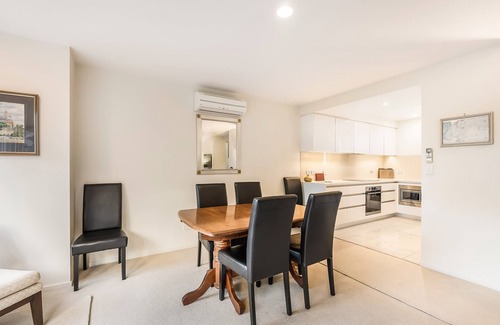 Battery Point Apartment | Salamanca Precinct Apartment