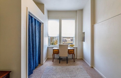 Salem Apartment | Salem Downtown Boutique 3BDRM Suite